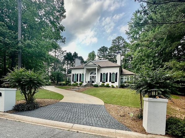 180 Pebble Beach Dr