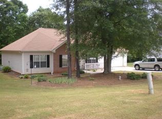 195 Chestnut Dr, Covington, GA 30016