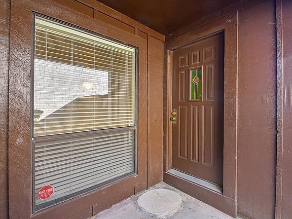 3rd image of 6319 Dellfern Dr