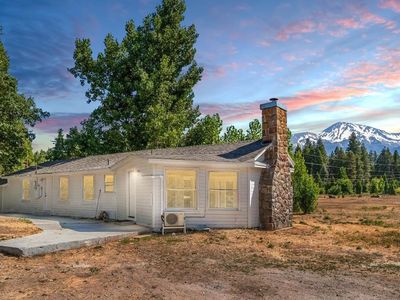 1212 N Old Stage Rd, Mount Shasta, CA, 96067