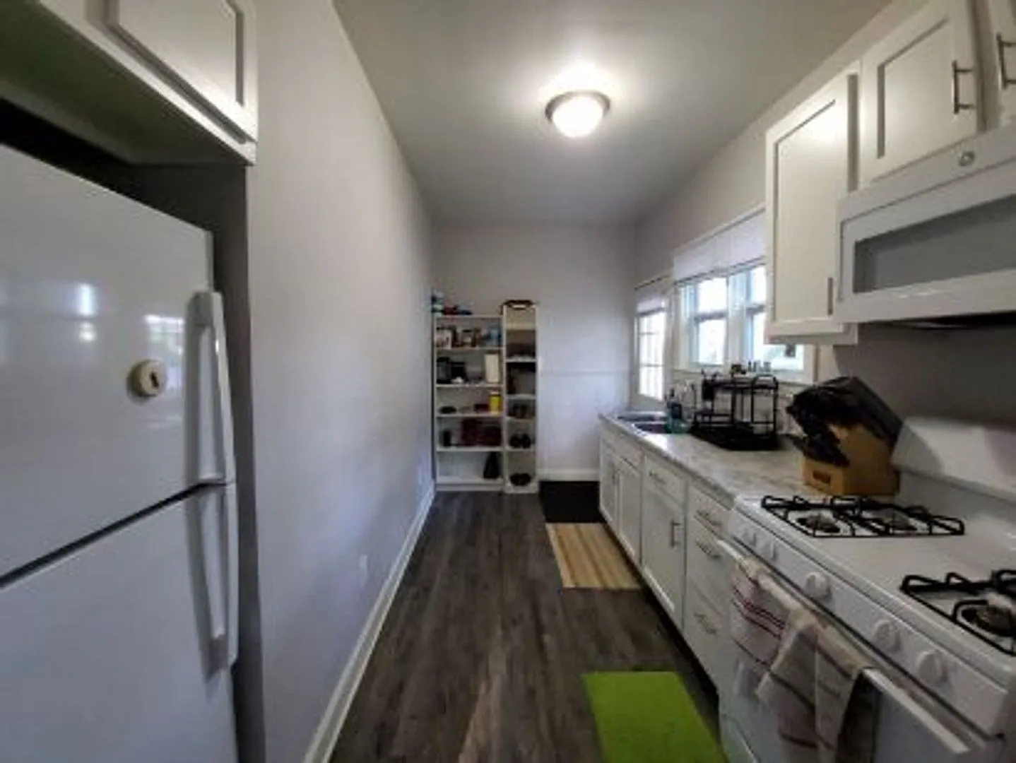 28 Gold Ave SW — Photo 4