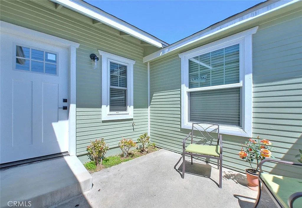 Linwood Ave, Monrovia — Photo 1