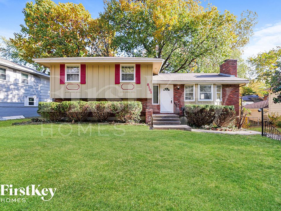 1st image of 8101 Willow Way