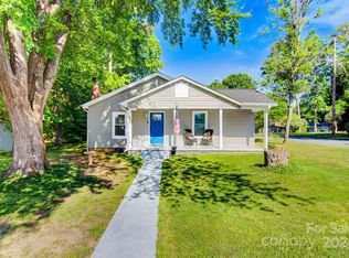 604 24th St SW, Hickory, NC 28602