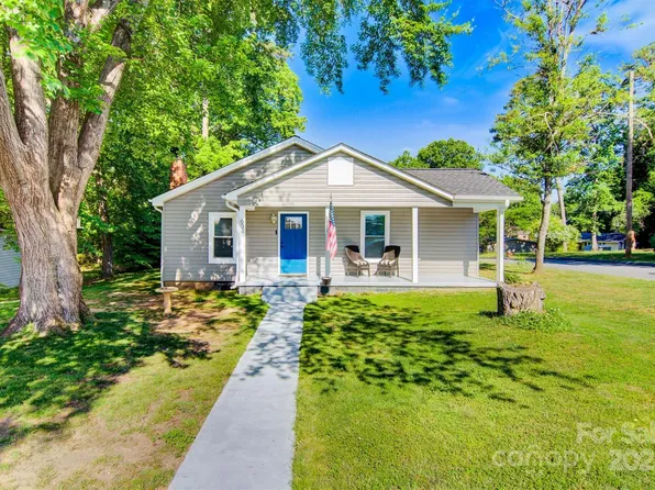 604 24th St SW, Hickory, NC 28602