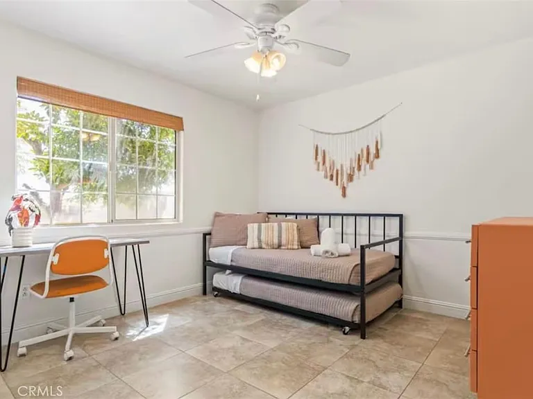 15123 Avenida Ramada — Photo 10