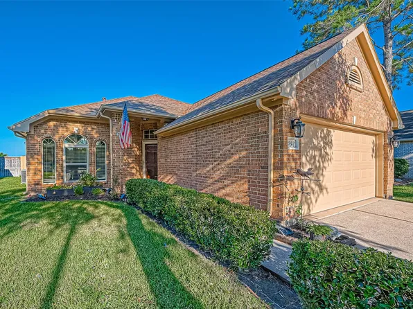 942 Peach Blossom Dr, Pearland, TX 77584