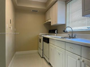 7430 SW 82nd St APT D104, Miami, FL 33143