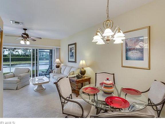 5th image of 10054 Pacific Pines Ave