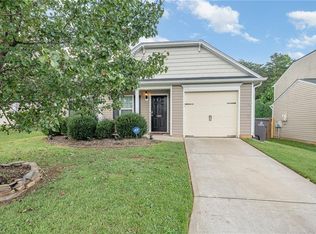 5907 Odenton Ln, Pfafftown, NC 27040