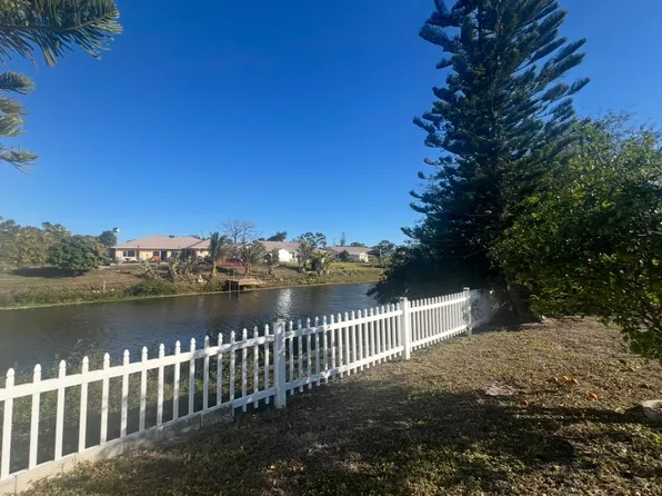 5302 Trekell St, North Port, FL 34287