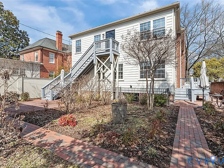 3309 Monument Ave #2 — Photo 3