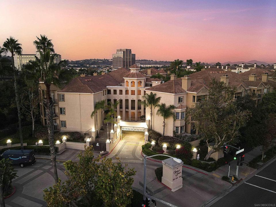 1st image of 580 Camino De La Reina