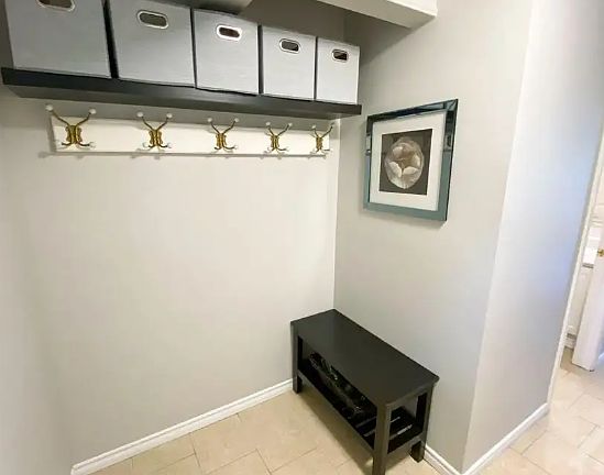 3rd image of 12 Sunridge Ln