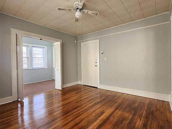 3rd image of 17 Tilrose Ave