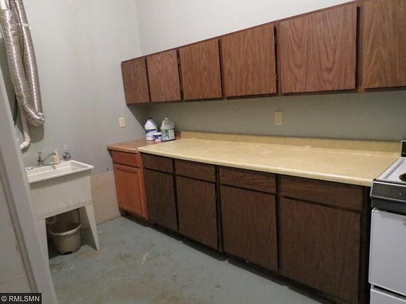3rd image of 8170 Jackson Ave