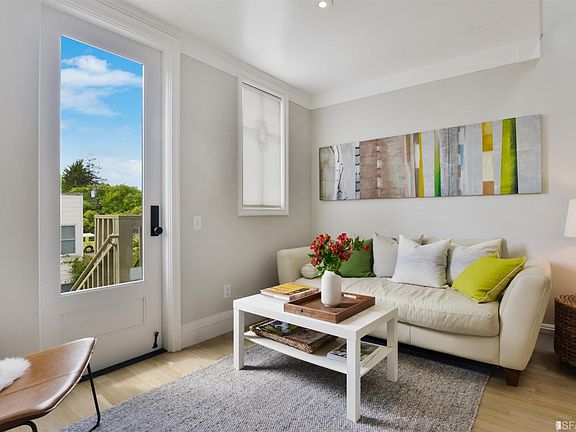 4th image of 2362 Folsom St #A