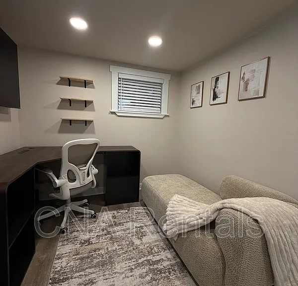 539 Paines Ave NW #1 — Photo 14