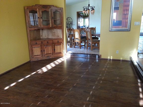 2nd image of 2601 E Verbena Dr