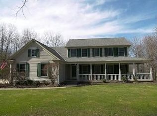 490 River Glen Dr, Aurora, OH 44202
