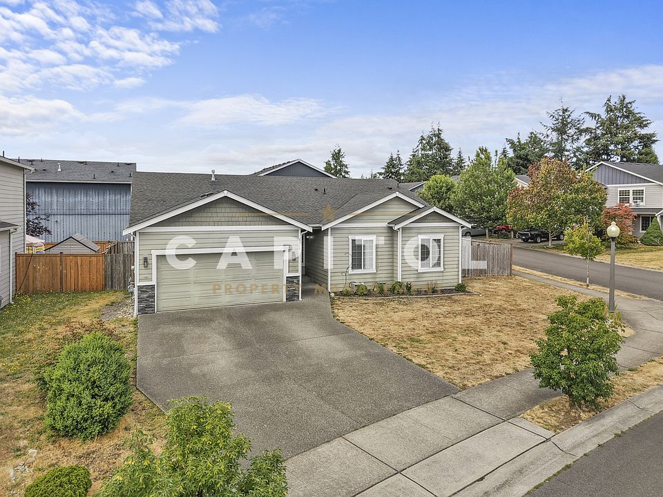 1st image of 1215 206th St E
