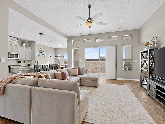 3rd image of 3219 Ilford Rd NE