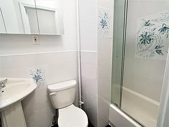 Rented by Nest Seekers International