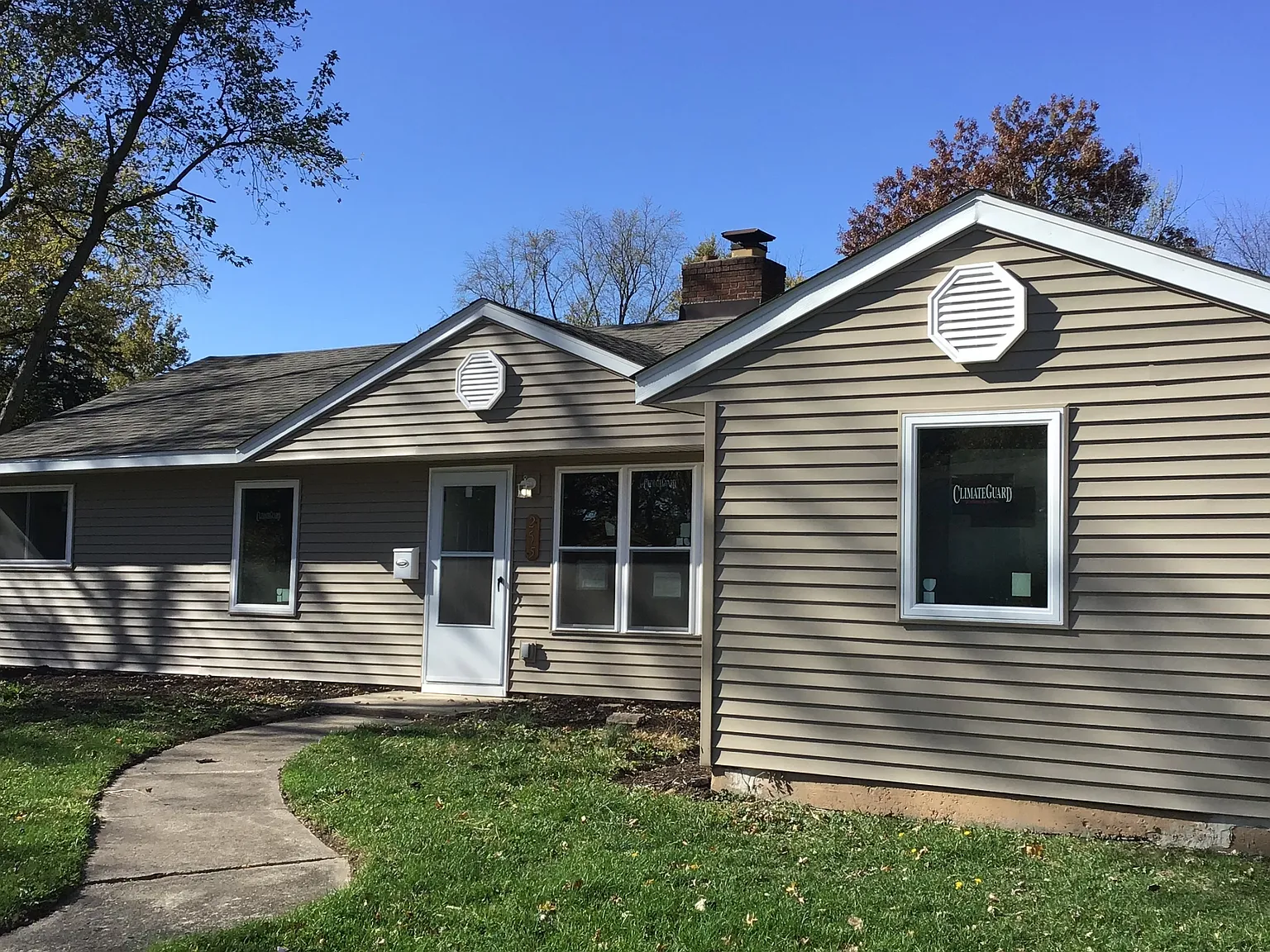 255 Minocqua Street - 255 Minocqua Street — Photo 1