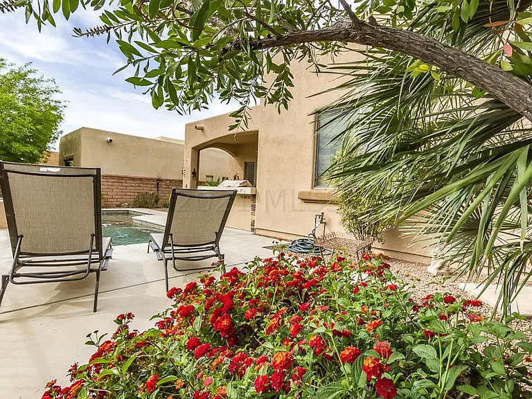 4402 W Cloud Ranch Pl — Photo 36