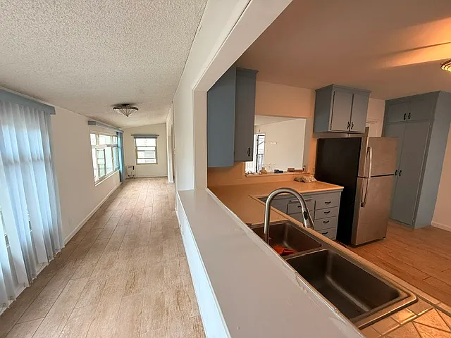 518 N Francisca Ave — Photo 7