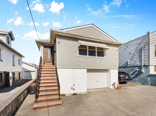 1438 45th St, North Bergen, NJ 07047