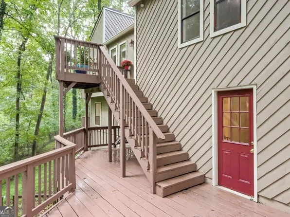 428 Riverlake Ct, Woodstock, GA 30188