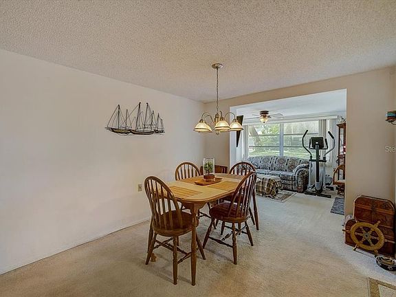 3rd image of 5440 Front Dr
