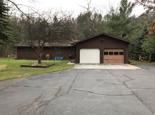 4760 E Popell Dr, Newaygo, MI 49337