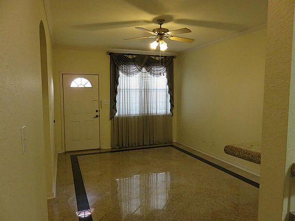 3rd image of 9400 Bellaire Blvd Unit 406