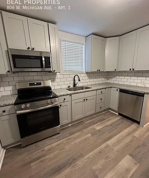 806 W Michigan Ave #1 — Photo 14
