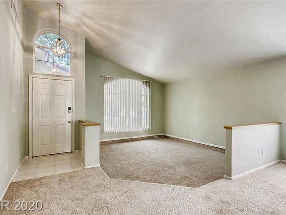 2nd image of 2865 Moonlight Bay Ln