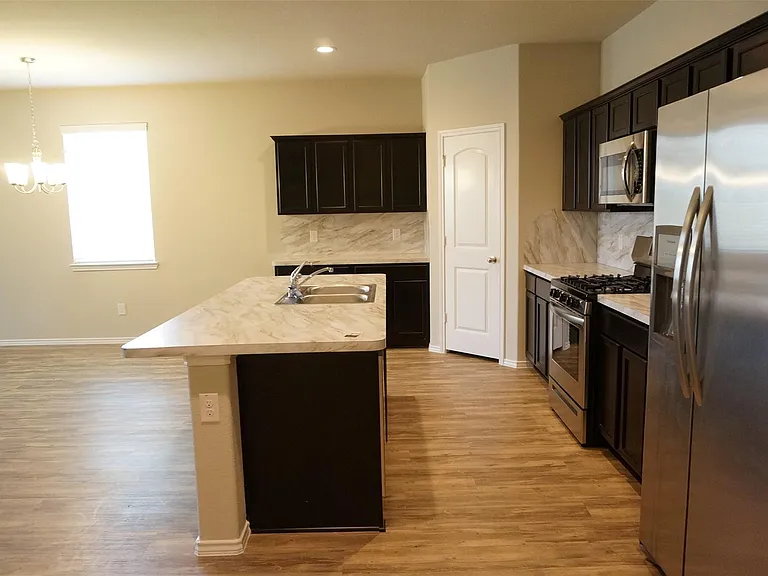 20911 Iris Bloom St — Photo 14