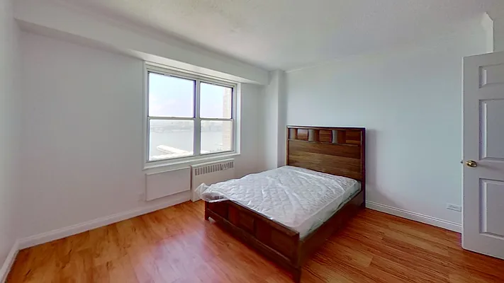 Rented by Batra Group Inc | media 13