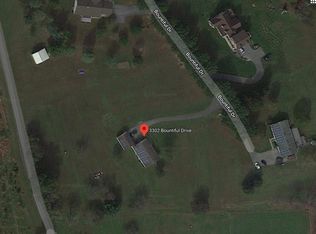 3302 Bountiful Dr, Westminster, MD 21157