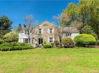 36 Old Academy Rd, Fairfield, CT 06824