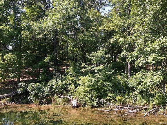 3rd image of 7042 Lake Point Dr
