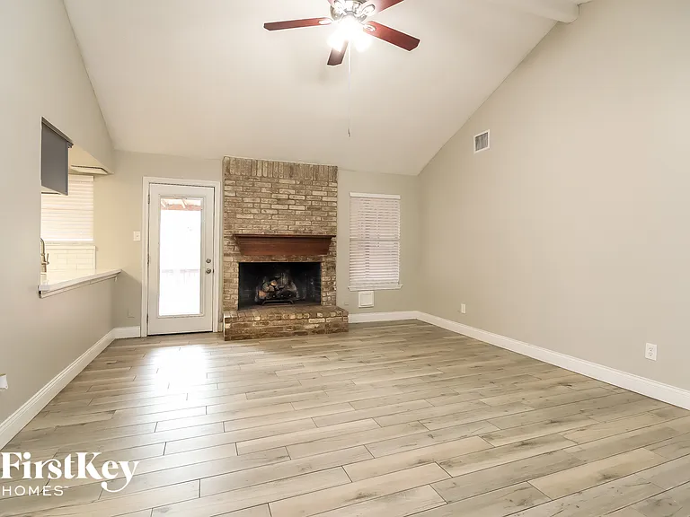 10134 Sagemark Dr — Photo 2