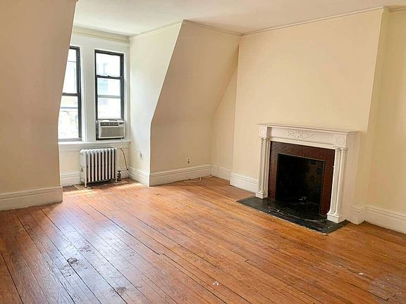 3rd image of 309 W 84th St #5A