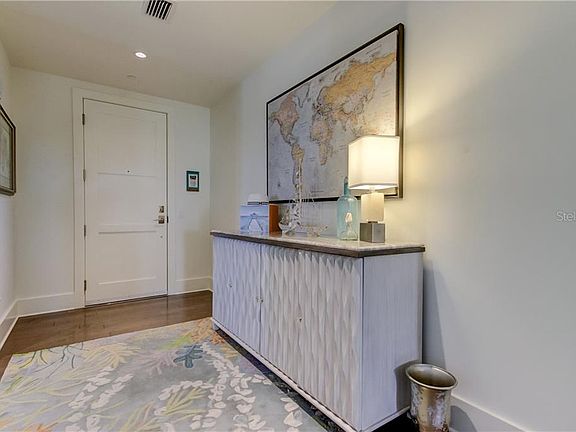 3rd image of 125 Belleview Blvd #301