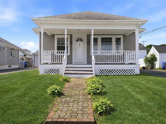 2nd image of 113 Warwick Rd
