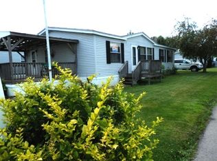 20 Walnut St, Minooka, IL 60447