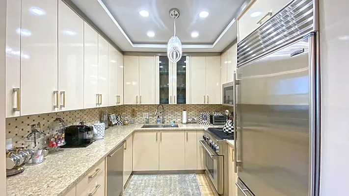 Sold by Golden Real Corp. | media 10