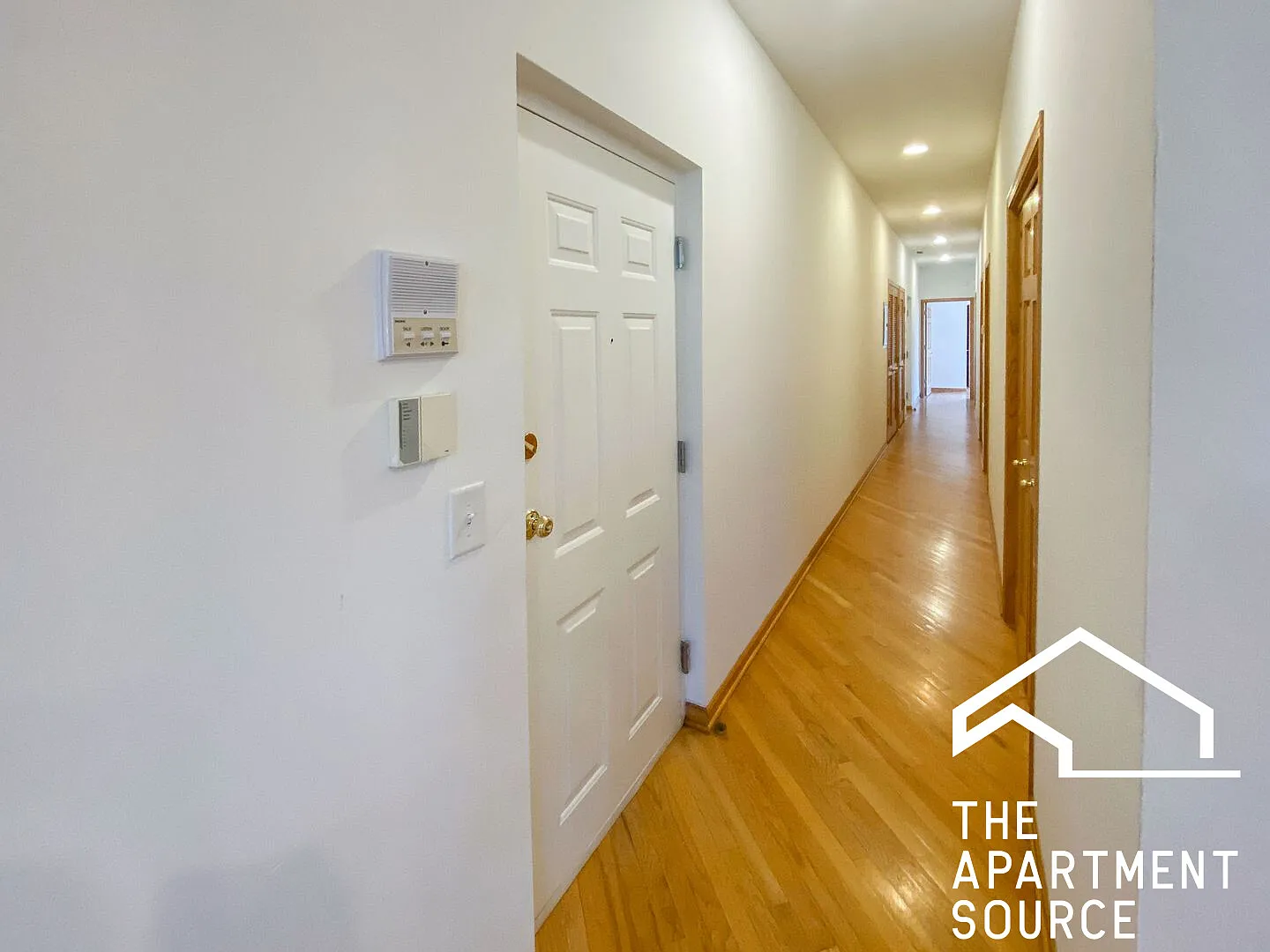 3 bed, 1500 sqft, $5,100 — Photo 4