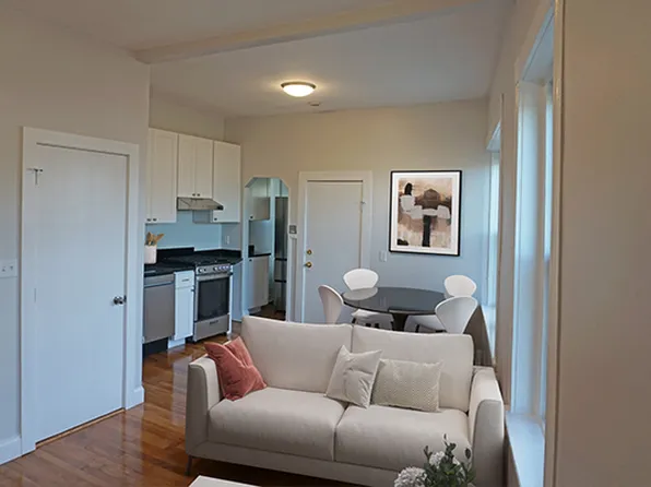116 Willow St #4A, Cambridge, MA 02141